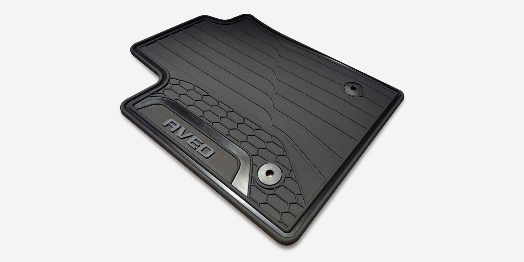 Protege el interior de tu Chevrolet Aveo Hatchback 2025 con el juego de tapetes de vinil delanteros y traseros